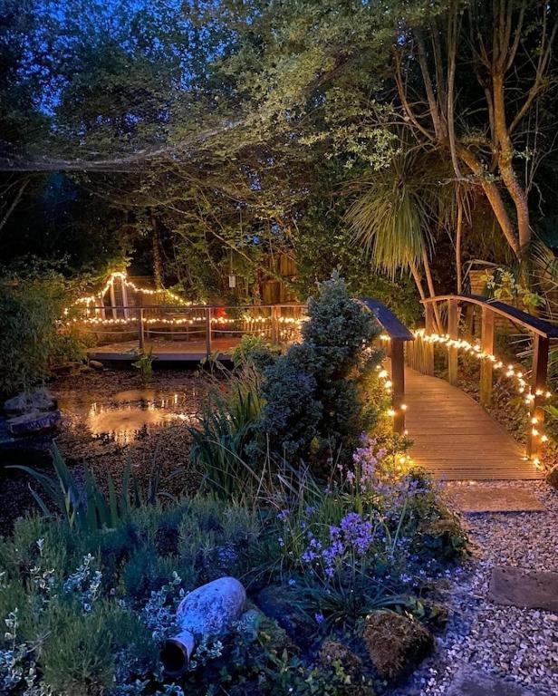 'Monktonmead Lodge' In Secluded Setting, With Private Indoor Pool. Ryde  Esterno foto