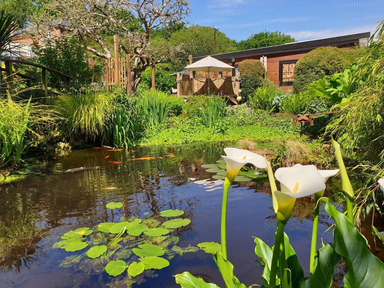 'Monktonmead Lodge' In Secluded Setting, With Private Indoor Pool. Ryde  Esterno foto