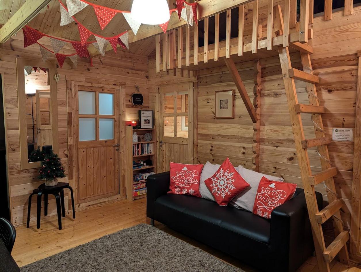 'Monktonmead Lodge' In Secluded Setting, With Private Indoor Pool. Ryde  Esterno foto